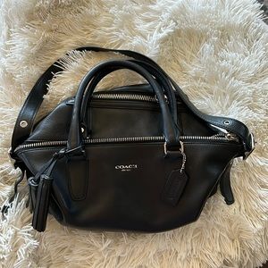 Coach black leather shoulder bag